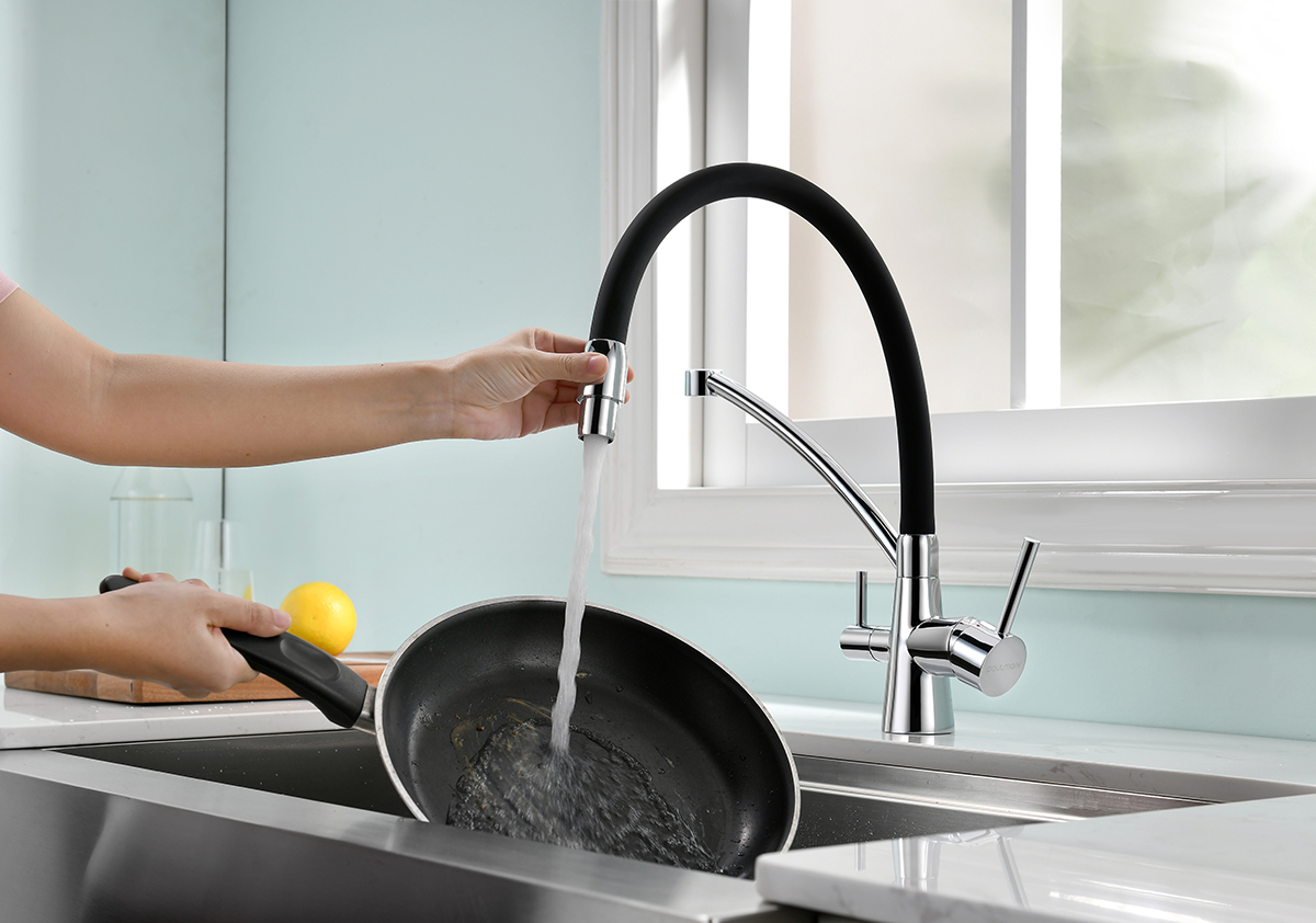 Смеситель для кухни Paulmark SIEGEN, хром, Si213111-CR