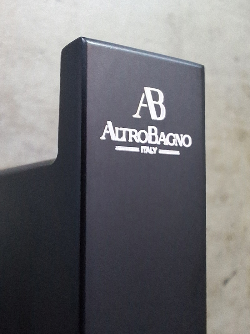 Крючок ALTROBAGNO Аперто (Aperto) 081003 MB