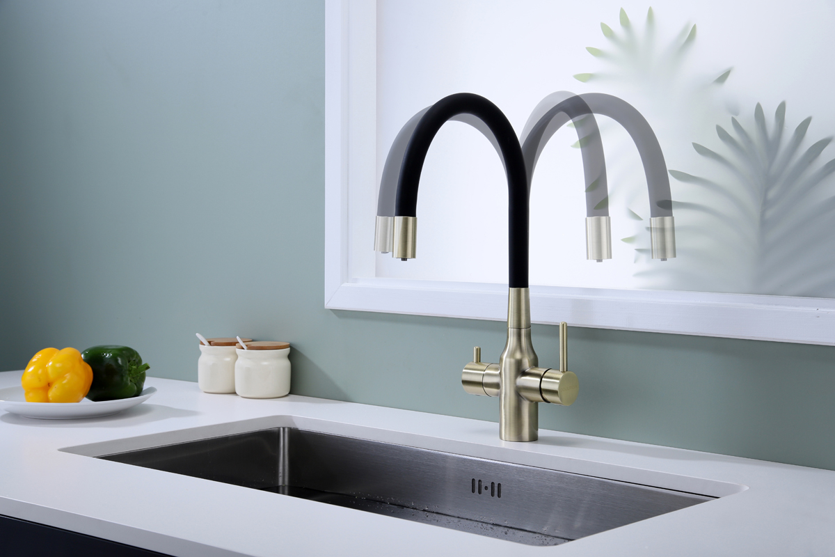 Смеситель для кухни Paulmark SALIX, бронза, Sa213419-BR