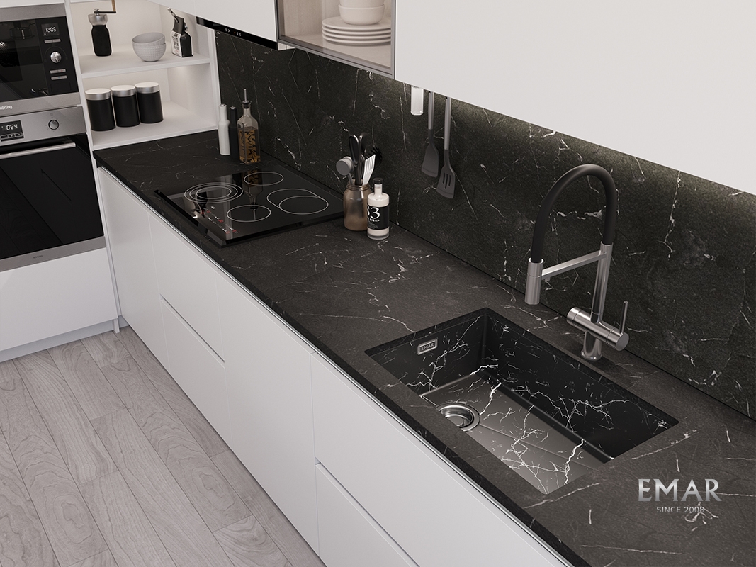 EMB-660(UN) Black Elegant