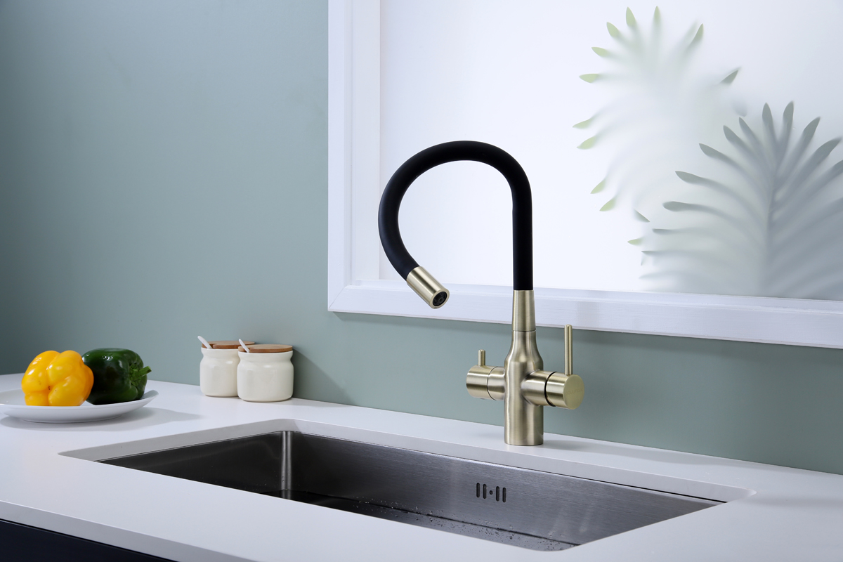 Смеситель для кухни Paulmark SALIX, бронза, Sa213419-BR