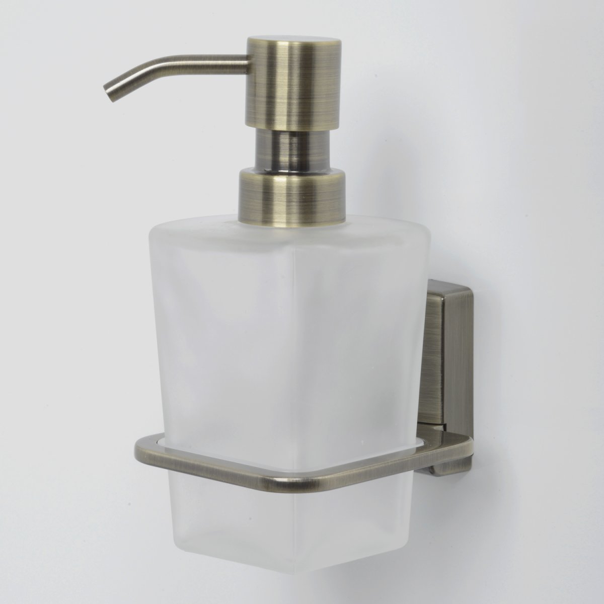 https://wasserkraft.ru/static/uploads/bttree/productImages/6725/4_5299w.jpg