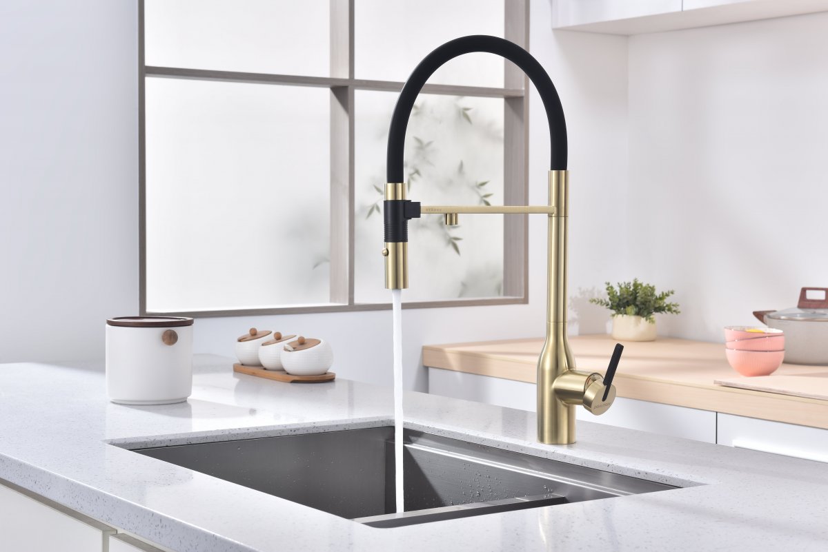 Смеситель для кухни Paulmark MAGNETO ONE, светлое золото, Ma213188-LG