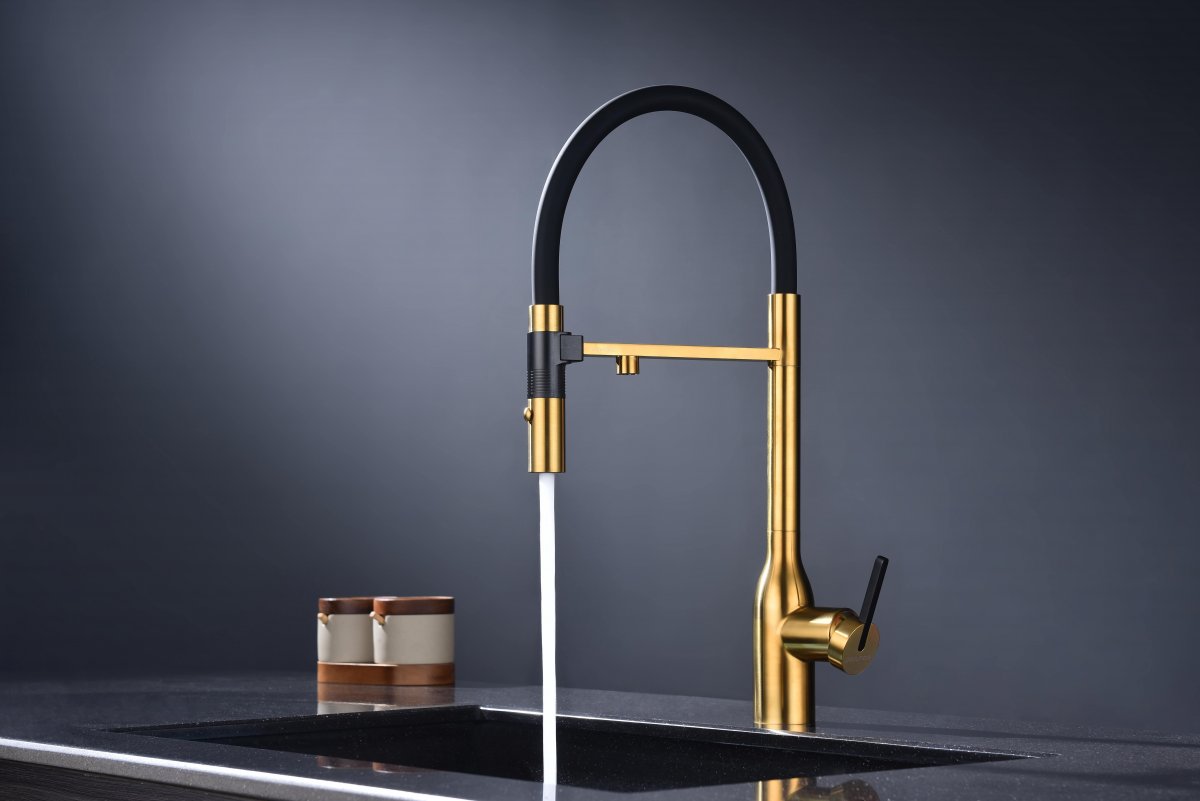 Смеситель для кухни Paulmark MAGNETO ONE, брашированное золото, Ma213188-BG