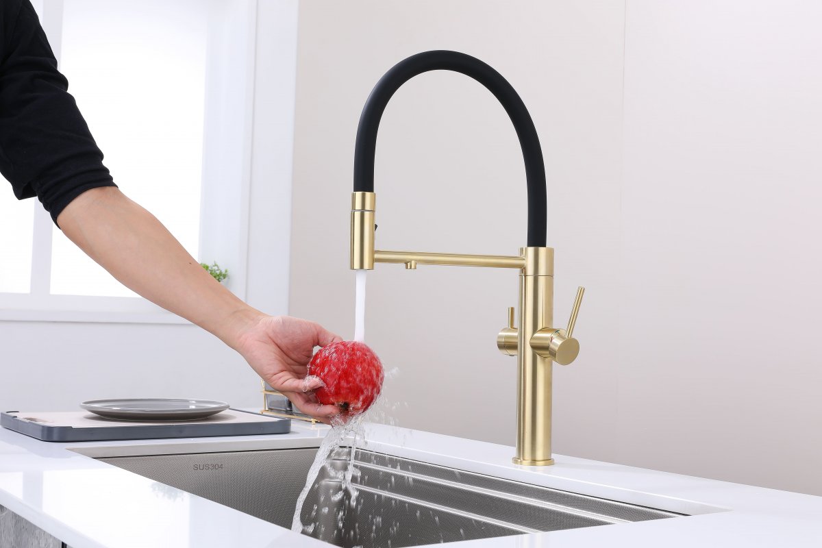 Смеситель для кухни Paulmark NEXUS, светлое золото, Ne213999-LG