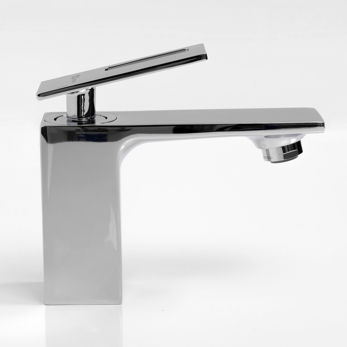 Смеситель для умывальника WasserKraft Alme 1503