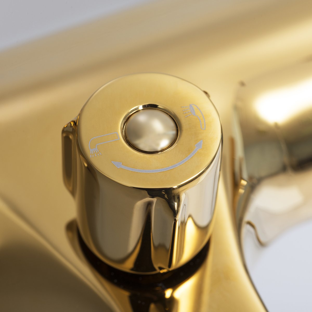 Смеситель для ванны и душа WasserKraft 7101