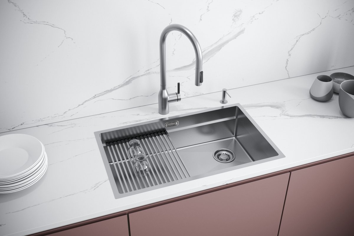 Смеситель для кухни Paulmark UNIVERSAL, брашированная сталь, Un213880-BS